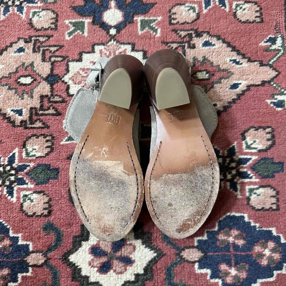 Frye Tan Suede Peep Toe Slingback Buckle Strap Ankle Bootie Heels Size 6 - Picture 7 of 16